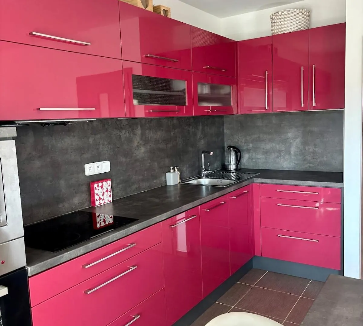 דירות Luxury Flat In Brno Purplered 0*,