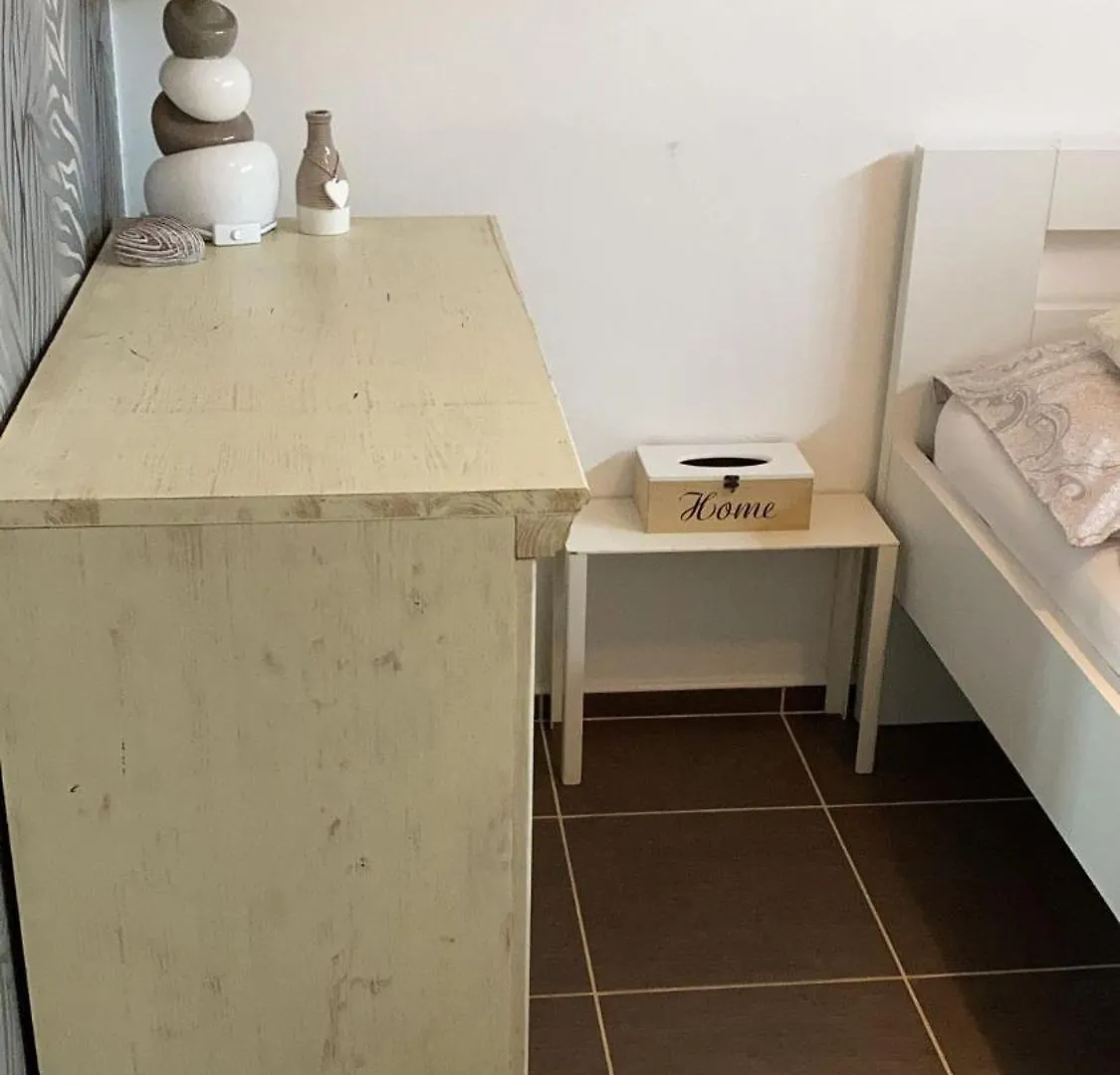 דירות Luxury Flat In Brno Purplered