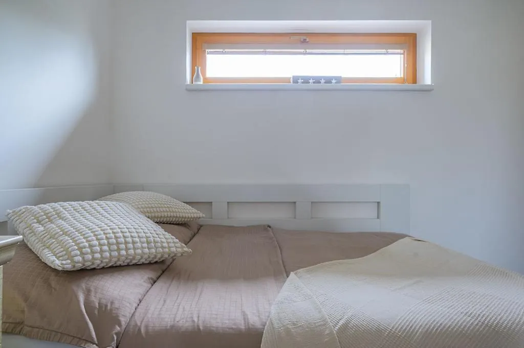 Luxury Flat In Brno Purpleredアパートメント アパート
