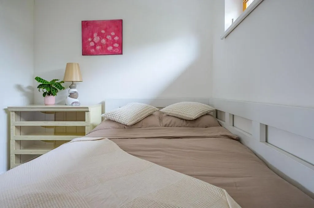 アパート Luxury Flat In Brno Purpleredアパートメント チェコ